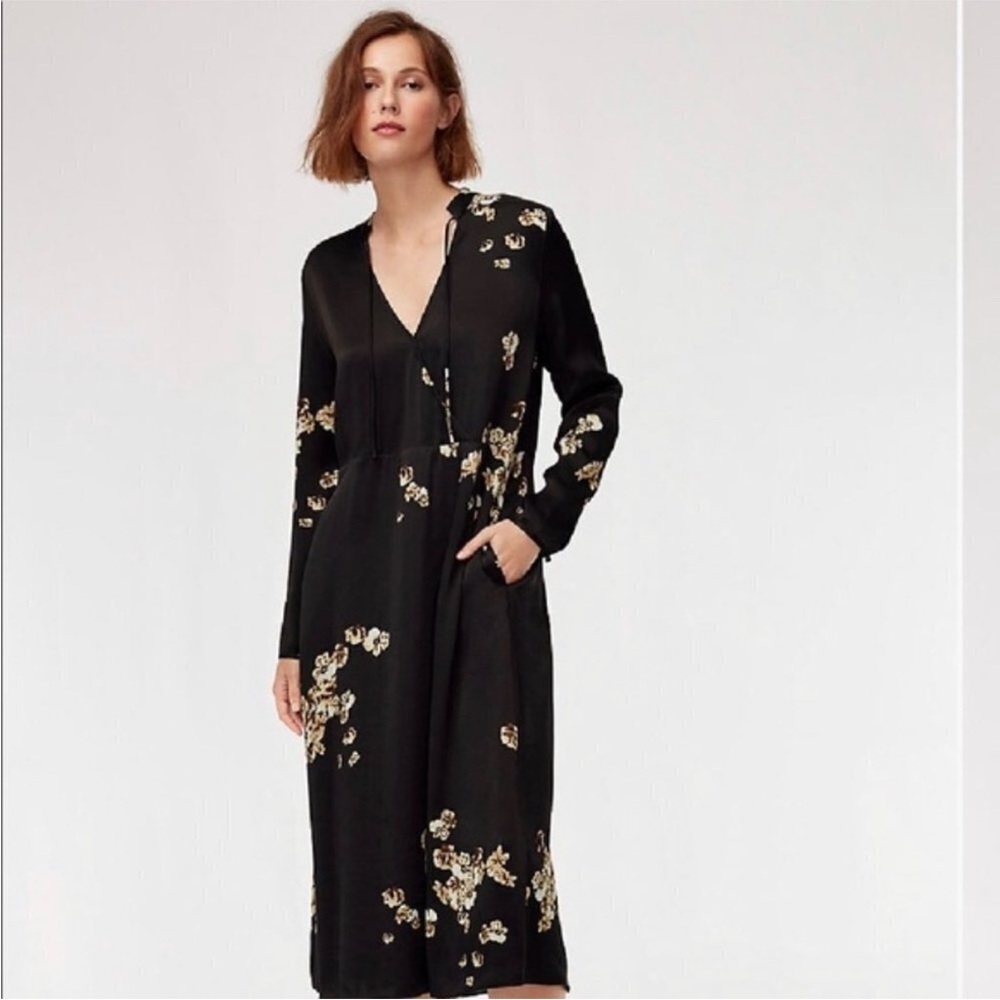 Aritzia Little Moon Laurel Dress, Black/Ivory, Size M B5